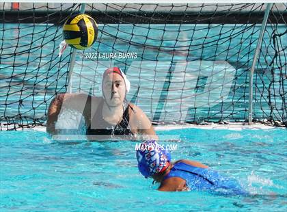 Thumbnail 1 in Sanger vs Leland (Central Valley Showdown) photogallery.