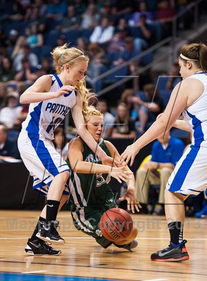 Thumbnail 3 in Stratton vs. Wiley (CHSAA 1A Final Four) photogallery.