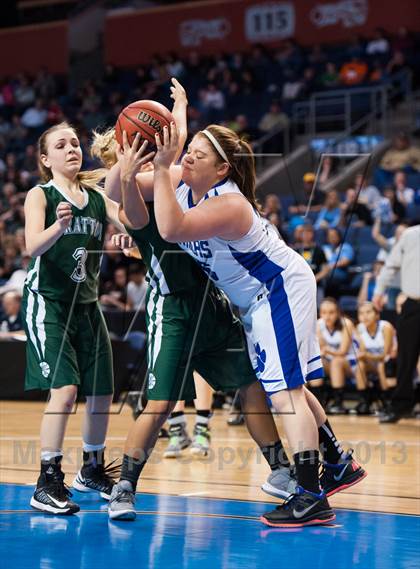 Thumbnail 3 in Stratton vs. Wiley (CHSAA 1A Final Four) photogallery.