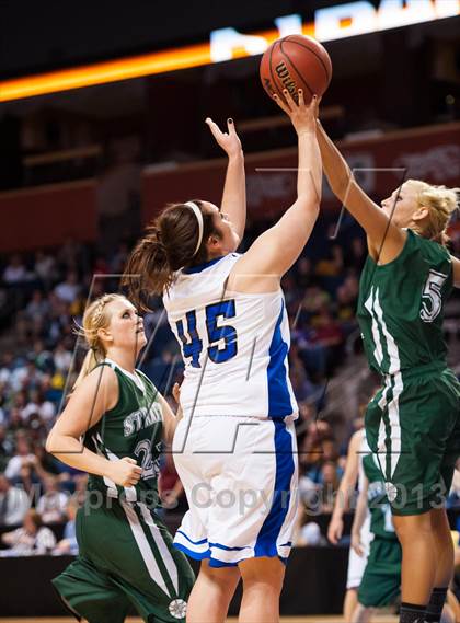 Thumbnail 3 in Stratton vs. Wiley (CHSAA 1A Final Four) photogallery.
