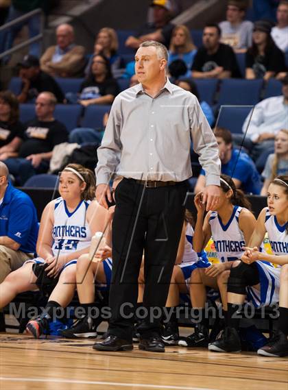 Thumbnail 2 in Stratton vs. Wiley (CHSAA 1A Final Four) photogallery.