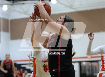 Thumbnail 3 in Circleville @ Amanda-Clearcreek photogallery.