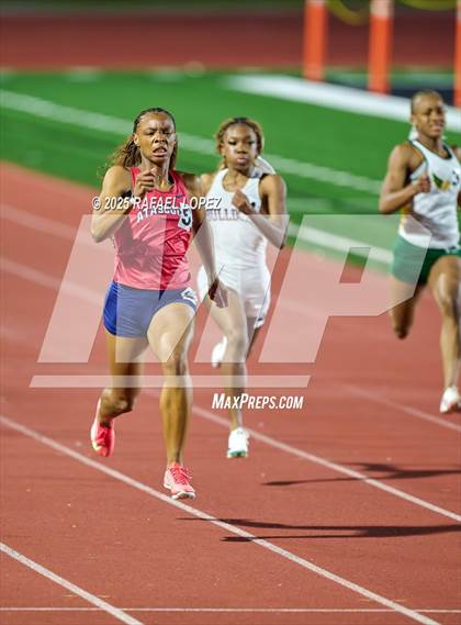 Thumbnail 3 in Generation Park Invitational (200M) photogallery.