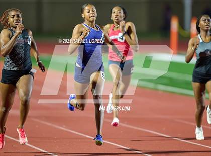 Thumbnail 1 in Generation Park Invitational (200M) photogallery.