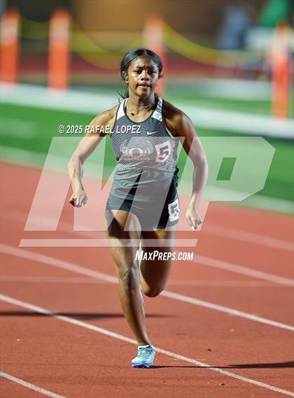 Thumbnail 2 in Generation Park Invitational (200M) photogallery.