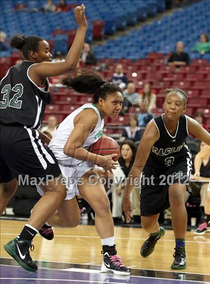 Thumbnail 2 in McNair vs. St. Mary's (CIF SJS D2 Final) photogallery.