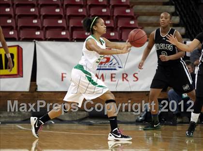 Thumbnail 2 in McNair vs. St. Mary's (CIF SJS D2 Final) photogallery.