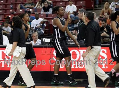 Thumbnail 3 in McNair vs. St. Mary's (CIF SJS D2 Final) photogallery.