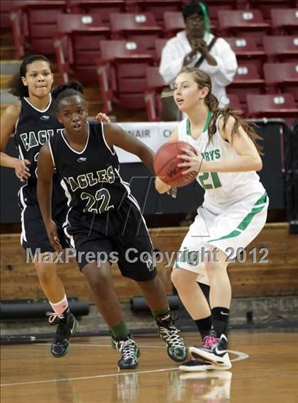 Thumbnail 2 in McNair vs. St. Mary's (CIF SJS D2 Final) photogallery.