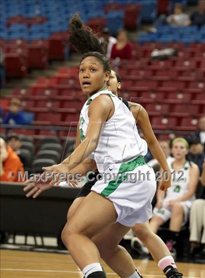 Thumbnail 3 in McNair vs. St. Mary's (CIF SJS D2 Final) photogallery.