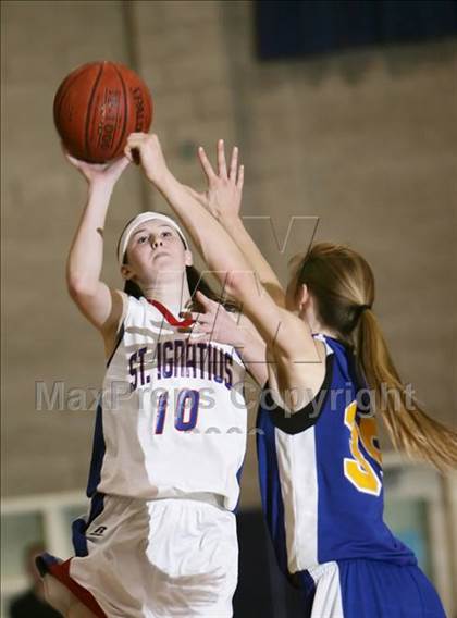 Thumbnail 1 in Prospect vs. St. Ignatius (CIF CCS D3 Playoffs) photogallery.