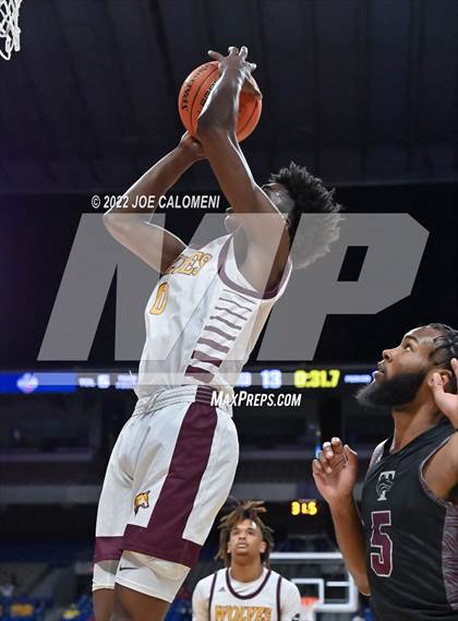 Thumbnail 1 in Mansfield Timberview vs Beaumont United (UIL 5A State Semifinal) photogallery.