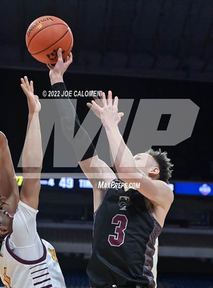 Thumbnail 2 in Mansfield Timberview vs Beaumont United (UIL 5A State Semifinal) photogallery.