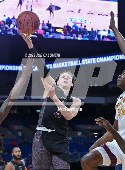 Thumbnail 3 in Mansfield Timberview vs Beaumont United (UIL 5A State Semifinal) photogallery.