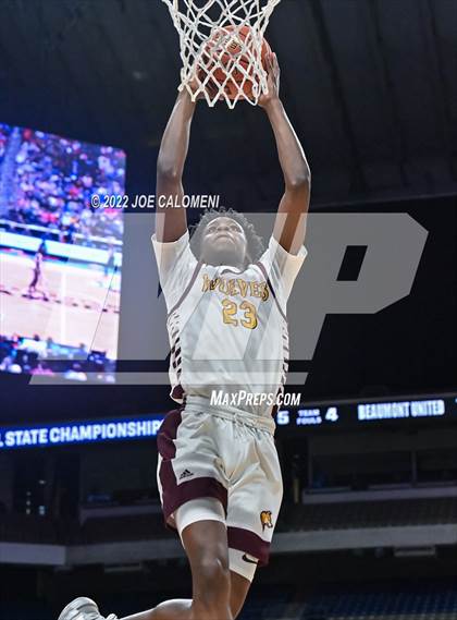 Thumbnail 3 in Mansfield Timberview vs Beaumont United (UIL 5A State Semifinal) photogallery.