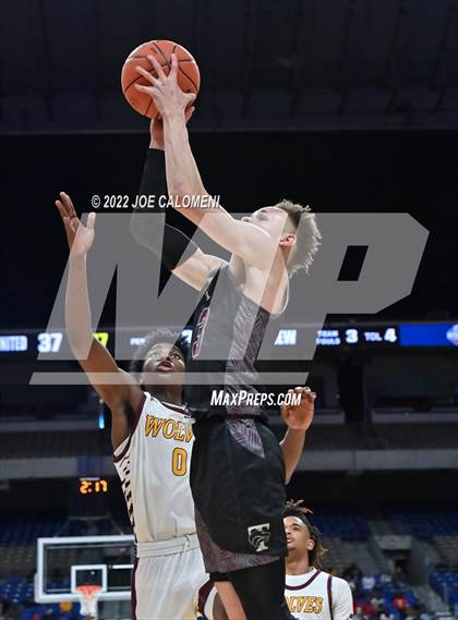 Thumbnail 1 in Mansfield Timberview vs Beaumont United (UIL 5A State Semifinal) photogallery.