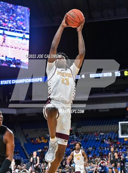 Thumbnail 1 in Mansfield Timberview vs Beaumont United (UIL 5A State Semifinal) photogallery.