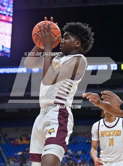 Thumbnail 1 in Mansfield Timberview vs Beaumont United (UIL 5A State Semifinal) photogallery.