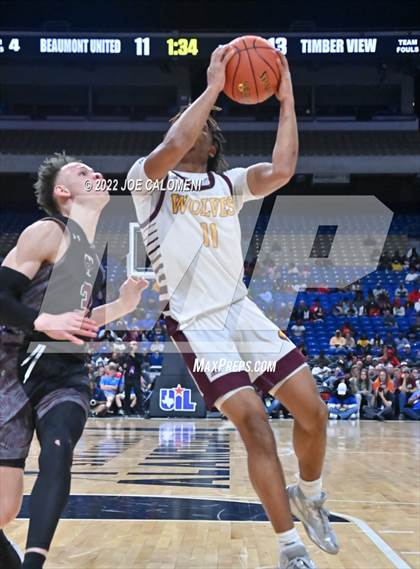 Thumbnail 3 in Mansfield Timberview vs Beaumont United (UIL 5A State Semifinal) photogallery.