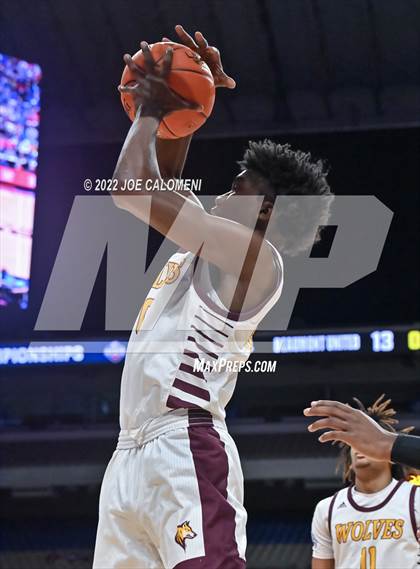 Thumbnail 2 in Mansfield Timberview vs Beaumont United (UIL 5A State Semifinal) photogallery.