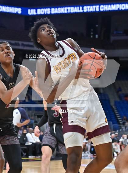 Thumbnail 1 in Mansfield Timberview vs Beaumont United (UIL 5A State Semifinal) photogallery.
