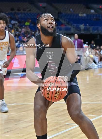 Thumbnail 1 in Mansfield Timberview vs Beaumont United (UIL 5A State Semifinal) photogallery.