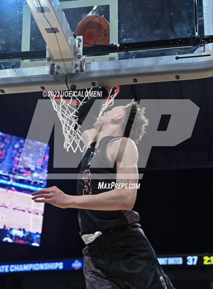 Thumbnail 1 in Mansfield Timberview vs Beaumont United (UIL 5A State Semifinal) photogallery.