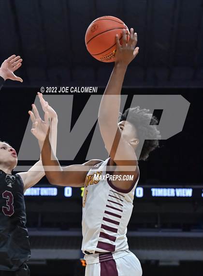 Thumbnail 3 in Mansfield Timberview vs Beaumont United (UIL 5A State Semifinal) photogallery.