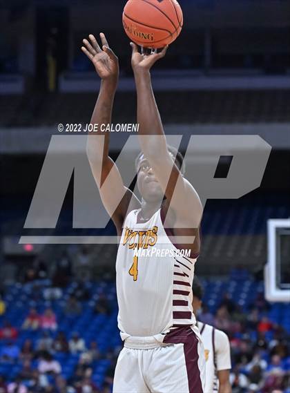 Thumbnail 1 in Mansfield Timberview vs Beaumont United (UIL 5A State Semifinal) photogallery.