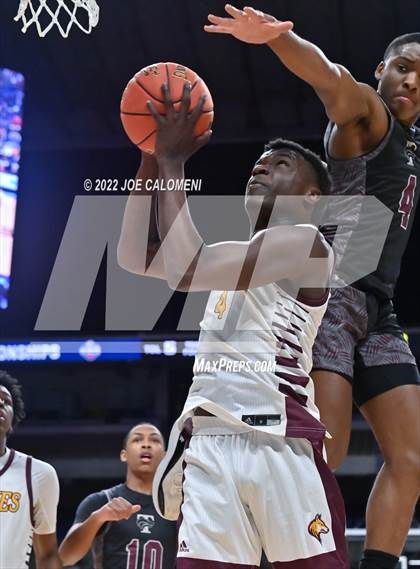Thumbnail 3 in Mansfield Timberview vs Beaumont United (UIL 5A State Semifinal) photogallery.