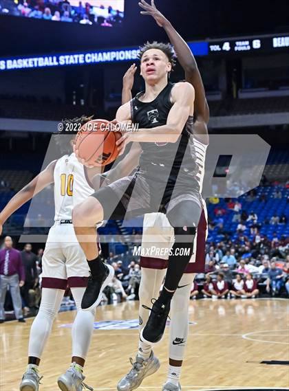 Thumbnail 1 in Mansfield Timberview vs Beaumont United (UIL 5A State Semifinal) photogallery.