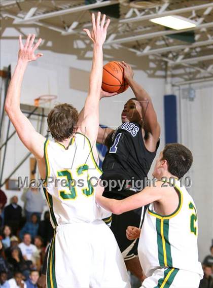 Thumbnail 2 in Bishop Sullivan Catholic vs. Atlantic Shores Christian photogallery.
