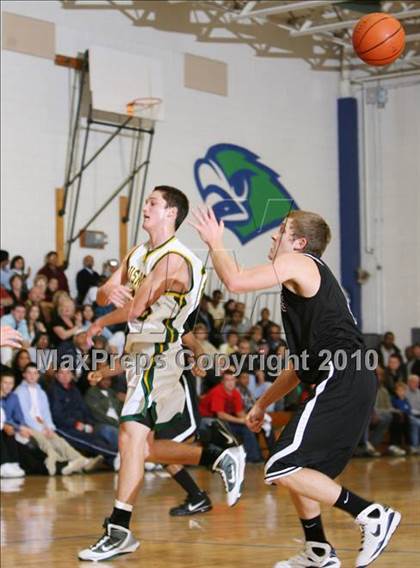 Thumbnail 1 in Bishop Sullivan Catholic vs. Atlantic Shores Christian photogallery.