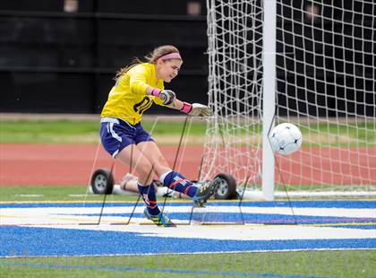 Thumbnail 1 in Peak to Peak vs. Kent Denver (CHSAA 3A Semifinal) photogallery.