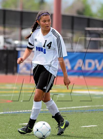 Thumbnail 1 in Peak to Peak vs. Kent Denver (CHSAA 3A Semifinal) photogallery.