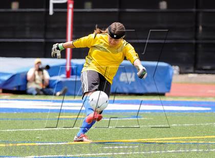 Thumbnail 2 in Peak to Peak vs. Kent Denver (CHSAA 3A Semifinal) photogallery.