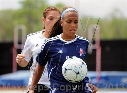 Thumbnail 3 in Peak to Peak vs. Kent Denver (CHSAA 3A Semifinal) photogallery.