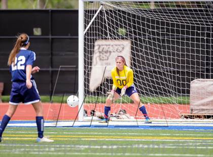 Thumbnail 1 in Peak to Peak vs. Kent Denver (CHSAA 3A Semifinal) photogallery.