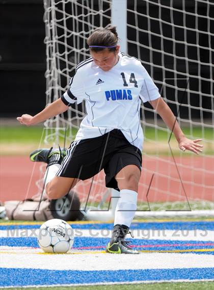 Thumbnail 2 in Peak to Peak vs. Kent Denver (CHSAA 3A Semifinal) photogallery.