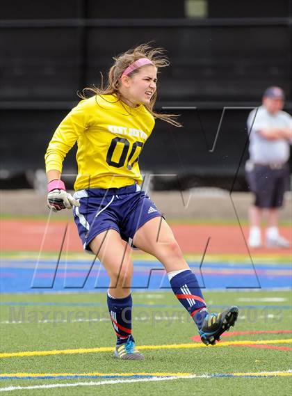 Thumbnail 3 in Peak to Peak vs. Kent Denver (CHSAA 3A Semifinal) photogallery.