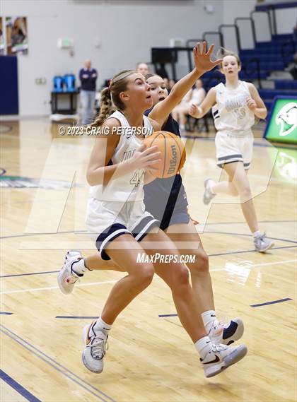 Thumbnail 3 in Mountain Crest @ Ridgeline photogallery.