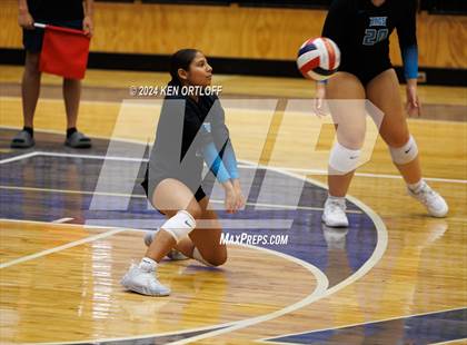 Thumbnail 2 in Seckinger @ Chattahoochee photogallery.