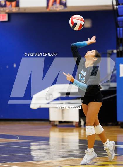 Thumbnail 3 in Seckinger @ Chattahoochee photogallery.