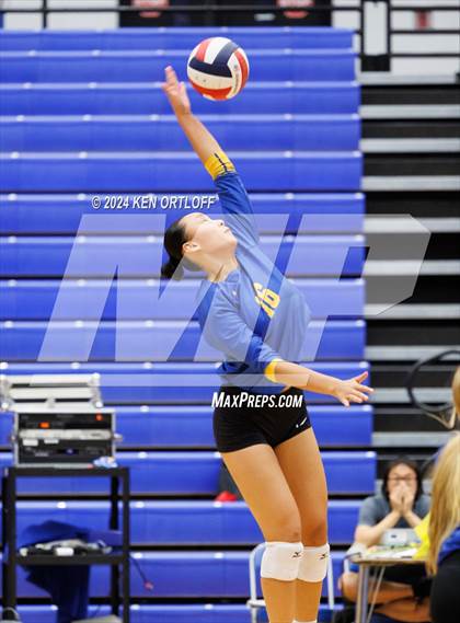 Thumbnail 2 in Seckinger @ Chattahoochee photogallery.