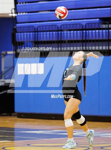 Thumbnail 1 in Seckinger @ Chattahoochee photogallery.