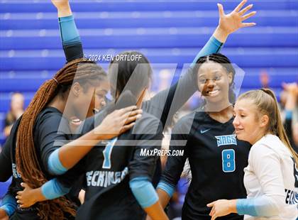 Thumbnail 3 in Seckinger @ Chattahoochee photogallery.