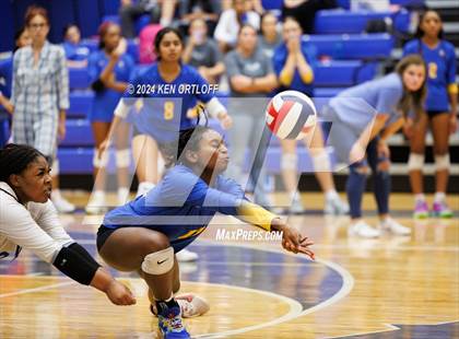 Thumbnail 1 in Seckinger @ Chattahoochee photogallery.