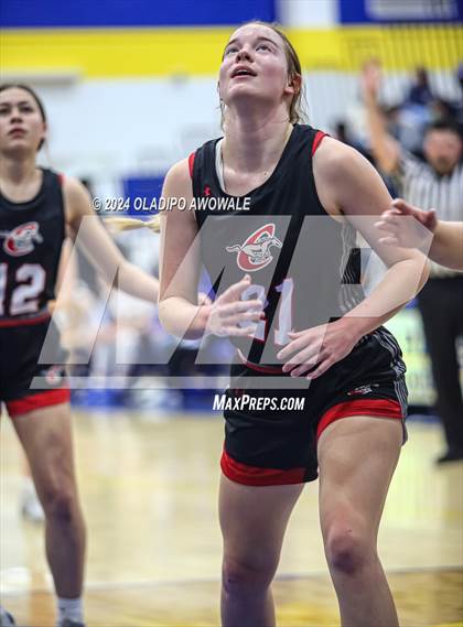 Thumbnail 3 in Chisum @ Leonard (62'nd Leonard Holiday Tournament) photogallery.