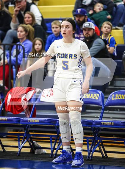Thumbnail 1 in Chisum @ Leonard (62'nd Leonard Holiday Tournament) photogallery.