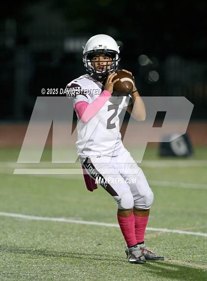 Thumbnail 1 in JV: Johnson @ Burbank photogallery.